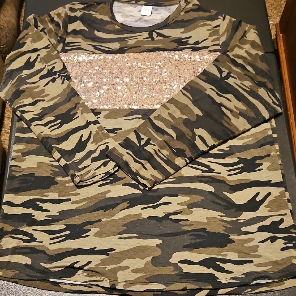 Camouflage Sequin Women's Top
